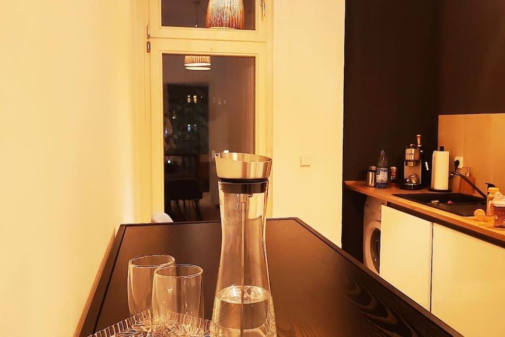 Appartamento Design Altbauwohnung Mit Balkon Und Parkplatz